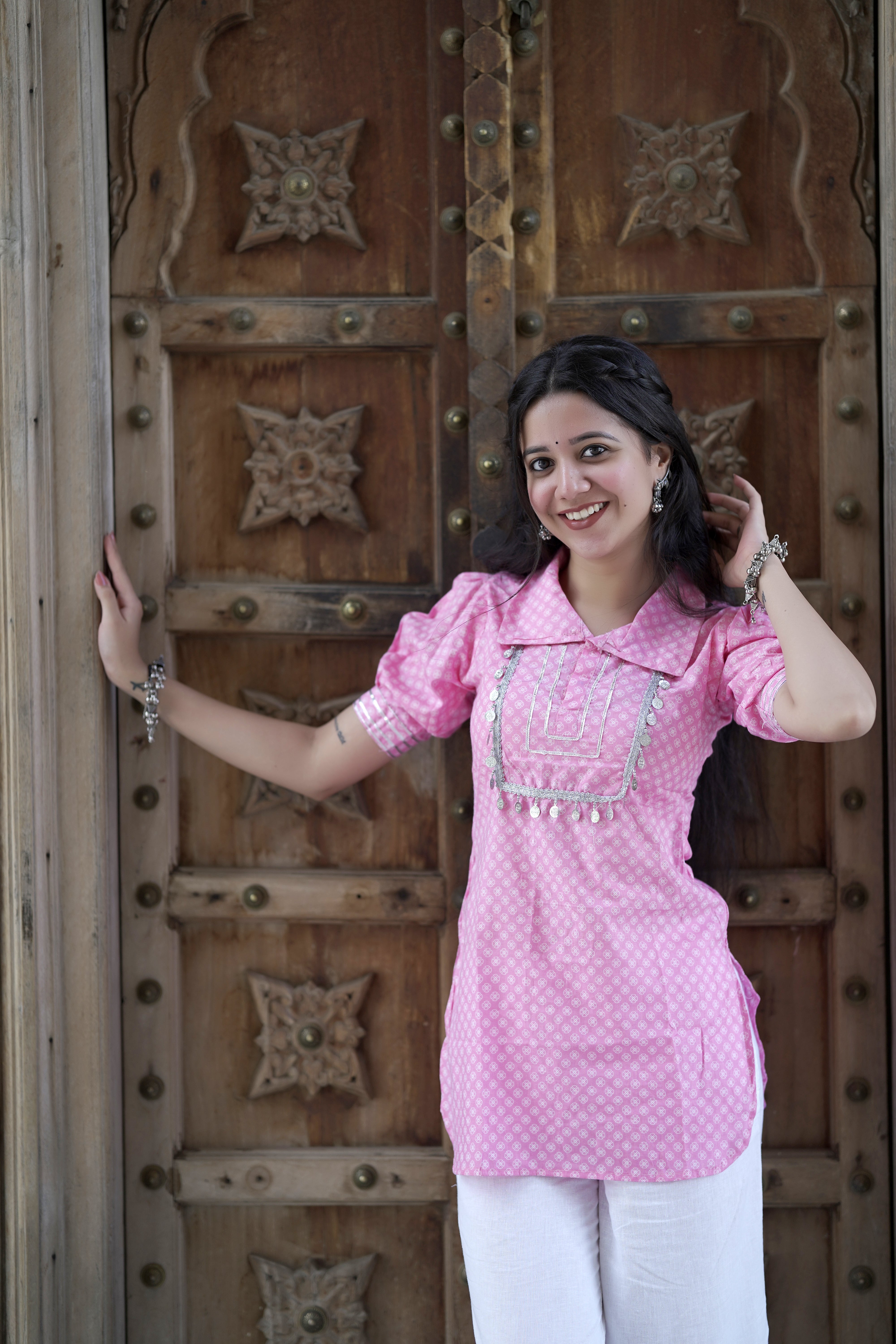 Hemlata Baby Pink Collar Puffed Sleeves Kurti