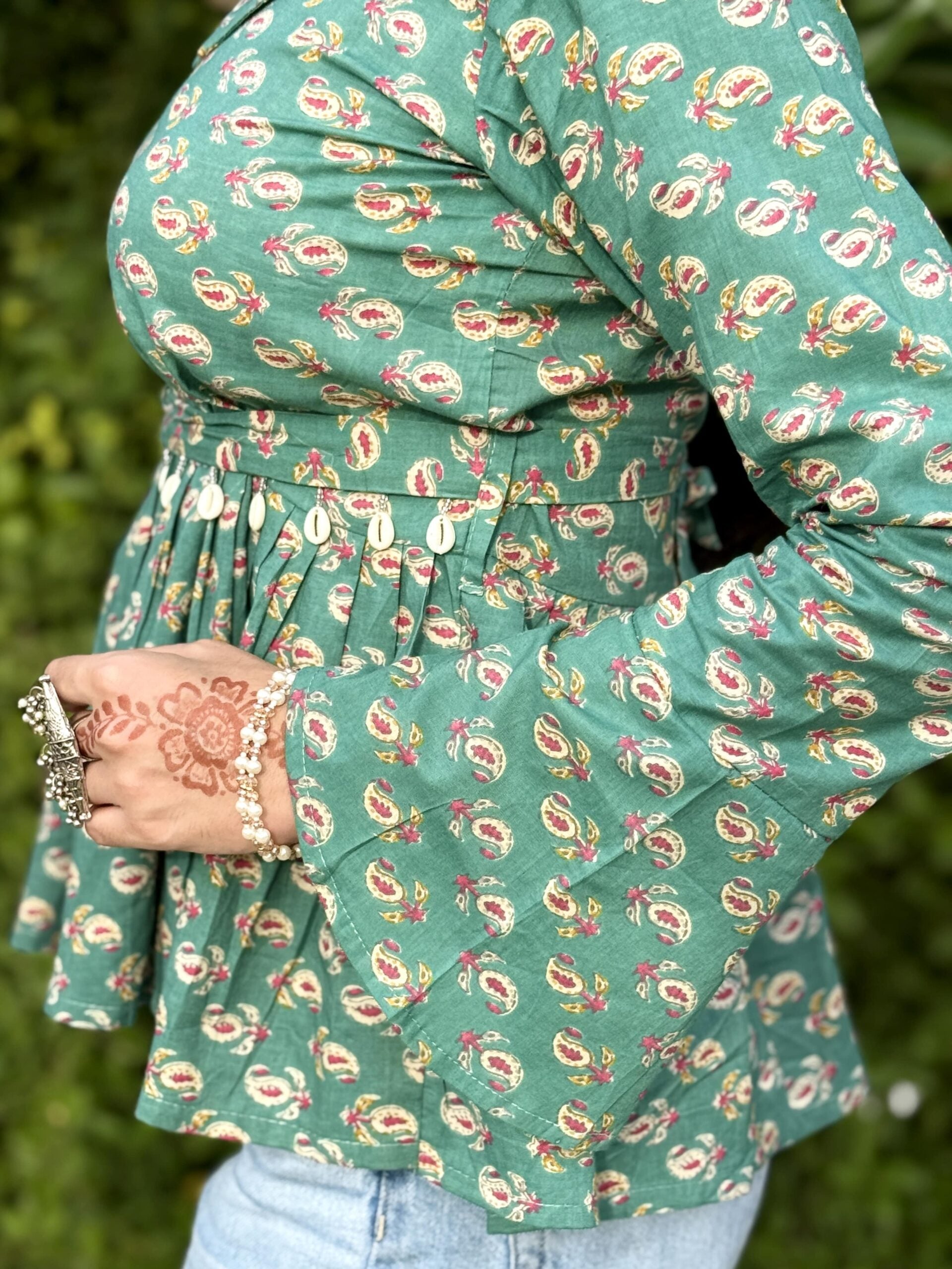 "Komal" Detachable Belt Collared Top