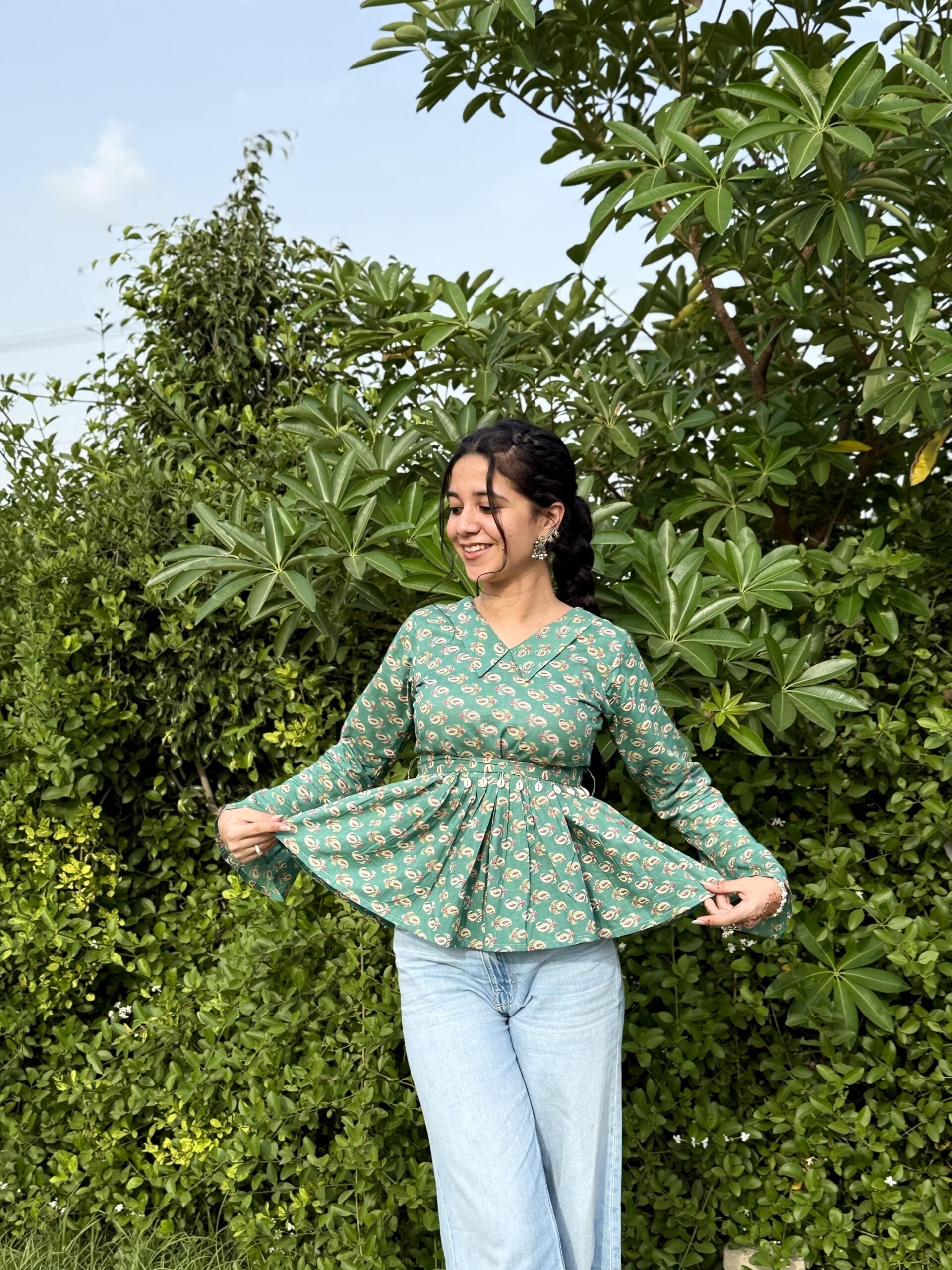 "Komal" Detachable Belt Collared Top