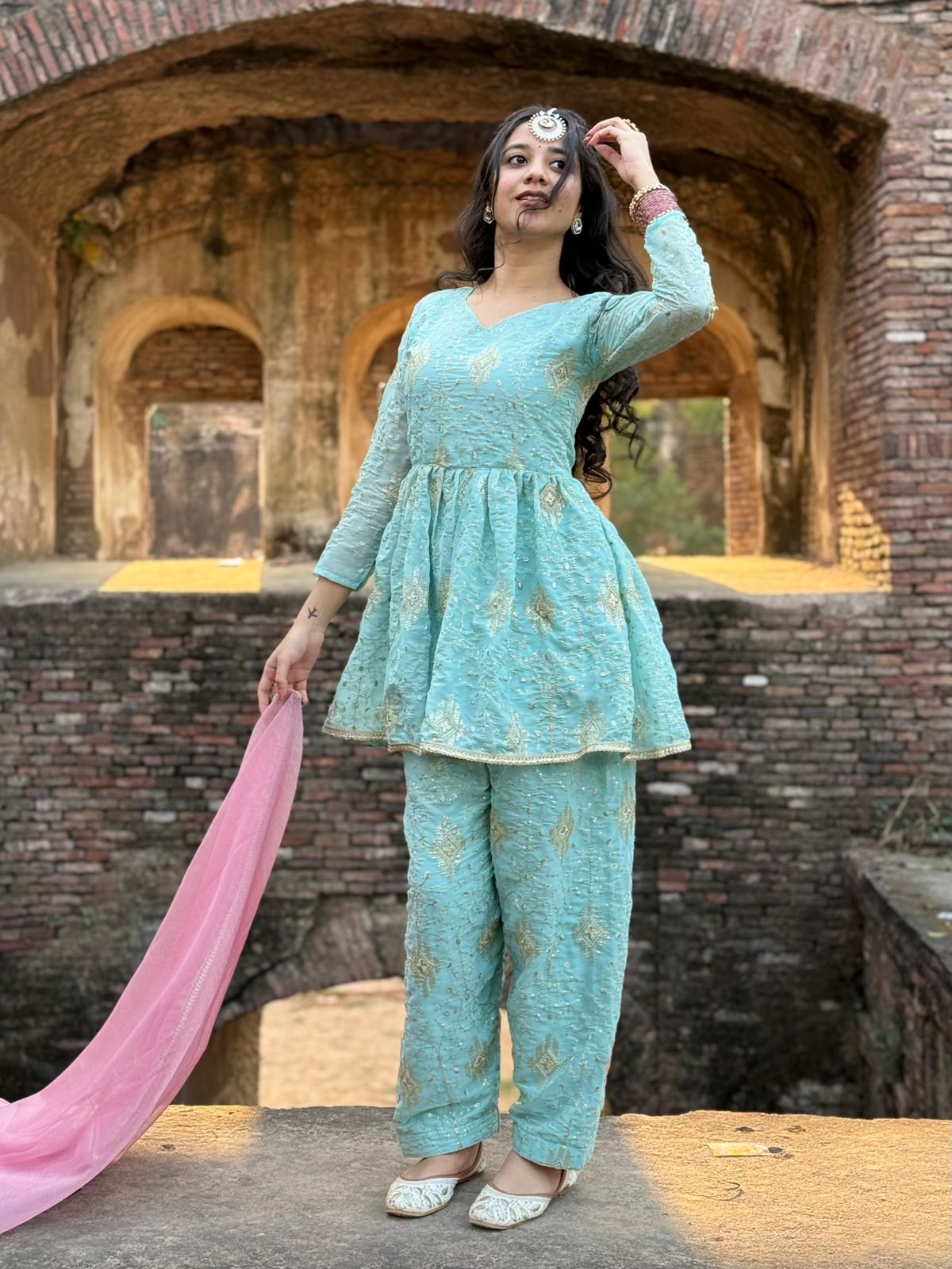 “Feroza” Aqua blue Suit