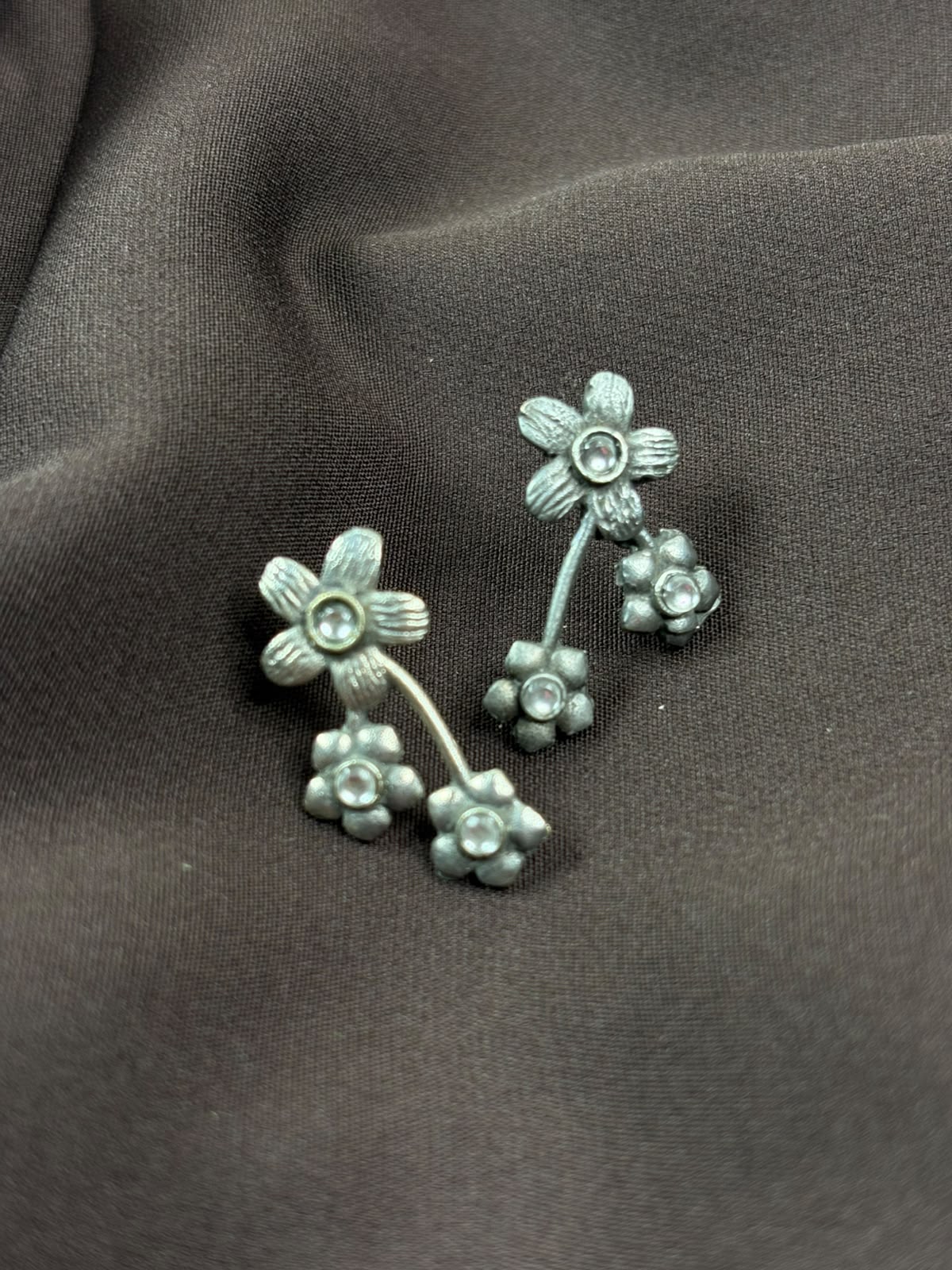 Silver Flower Studs White