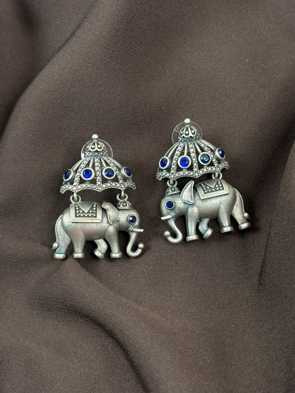 Vintage Elephant Premium Earrings Blue