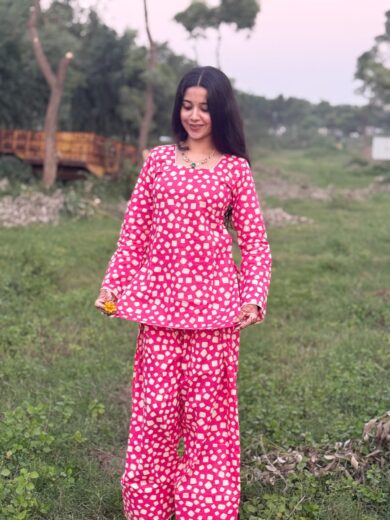 “Sifat” Farshi Salwar Kurta Set